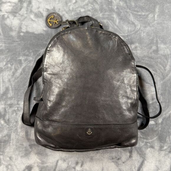 Harbour 2nd Black Leather Meaghan 90s Y2K Style Backpack Zipper 14-inch - Picture 1 of 12